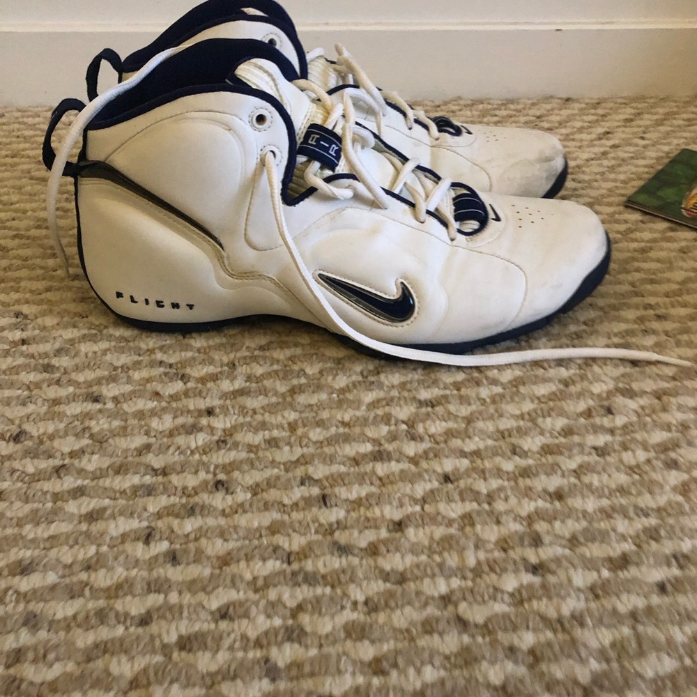 Nike air flight 2002 10.5